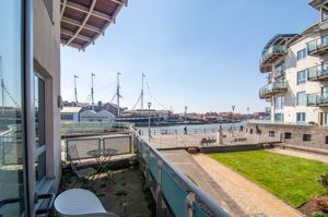 Photo 17- click for photo gallery